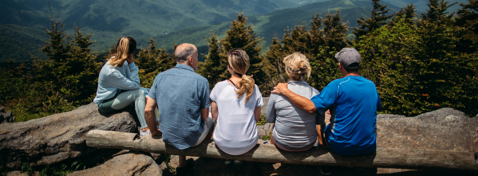 Familia en la naturaleza