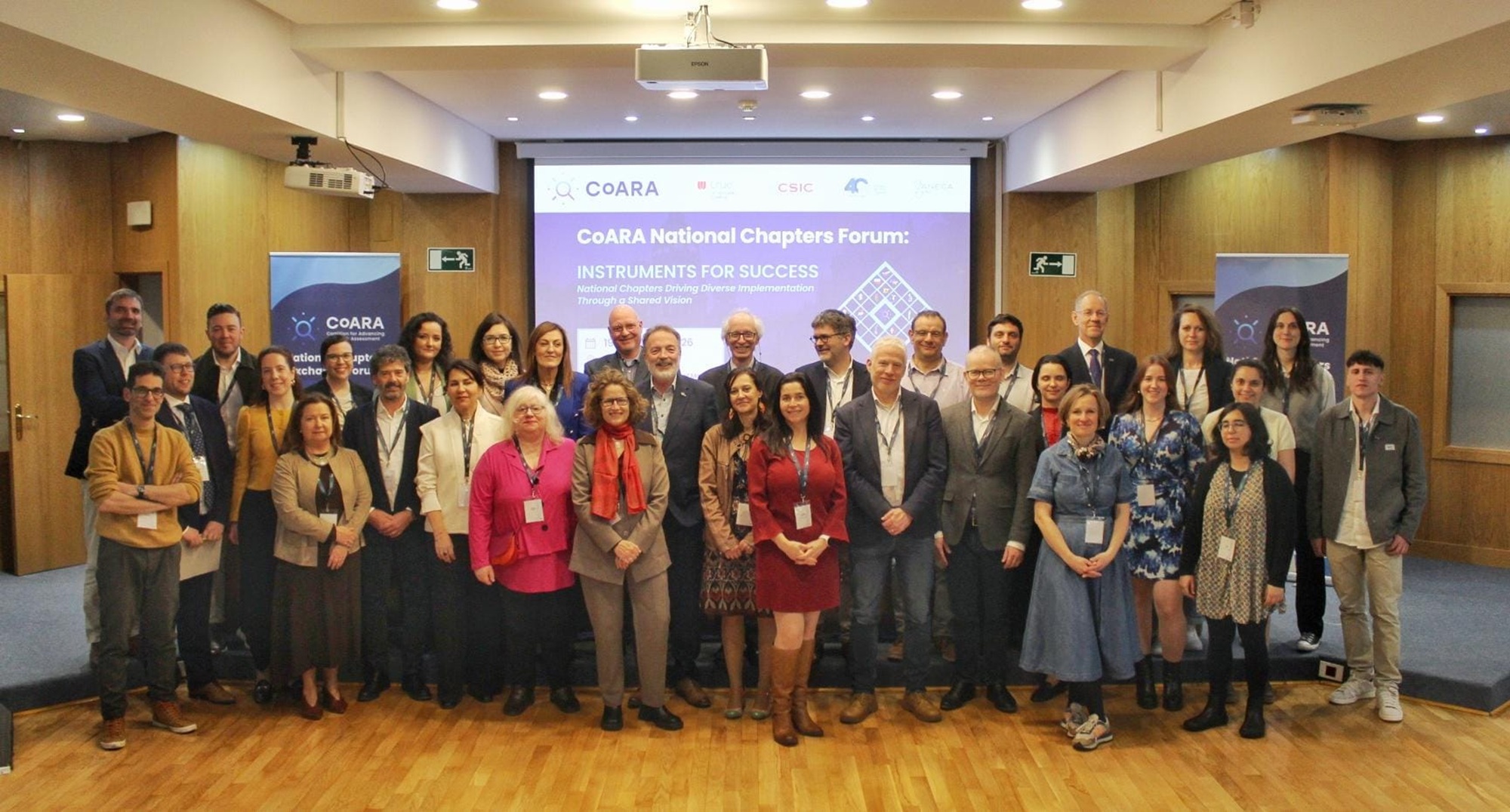 Foto de grupo de la reunión, celebrada en Madrid y organizada por CRUE, ANECA, CSIC e ISCIII.